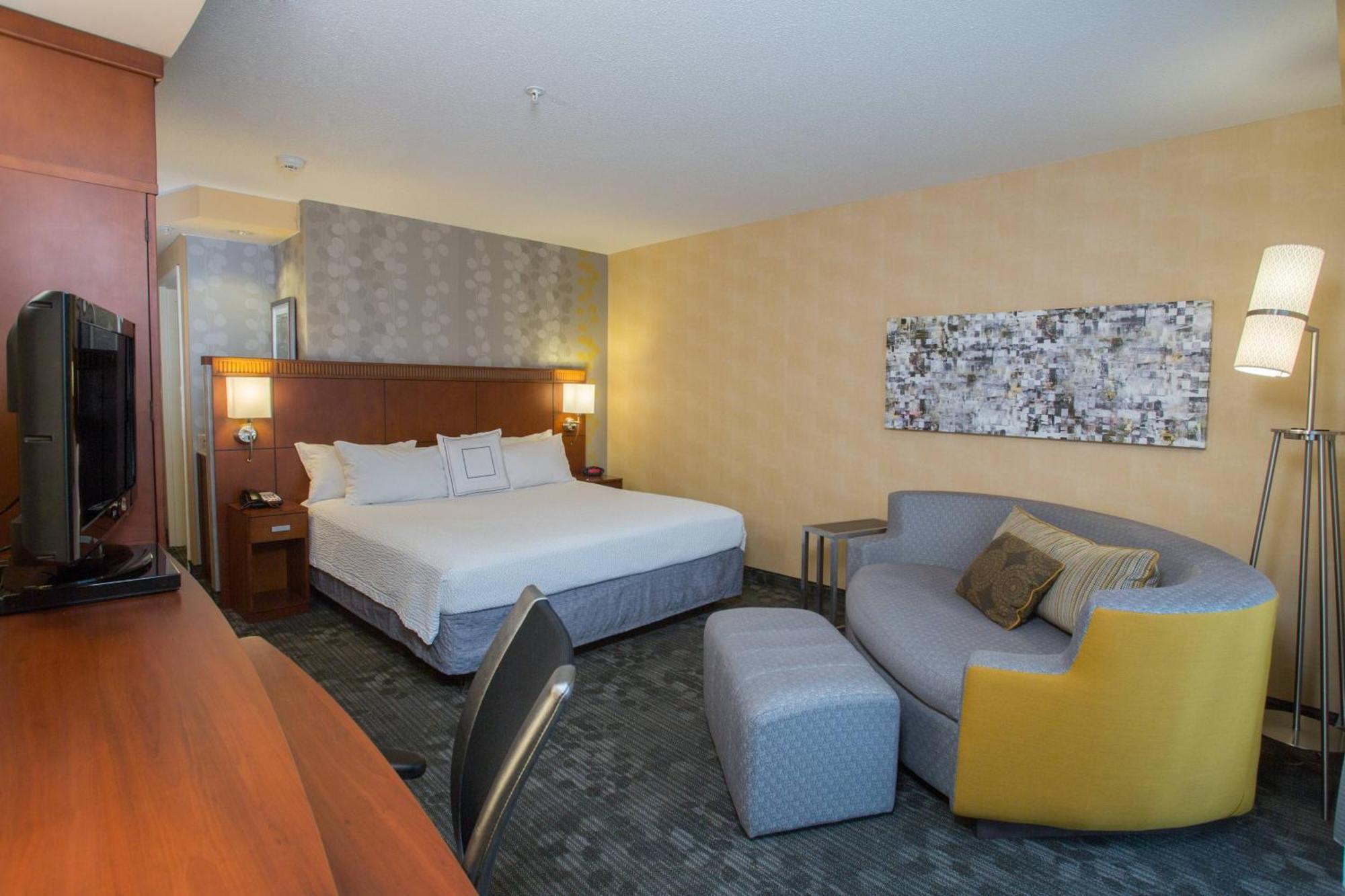 Courtyard Boston Raynham Hotel Luaran gambar